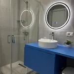 Larimar Lungomare Влёра